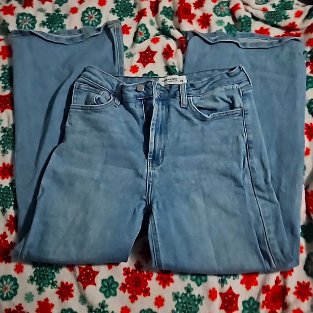 Straight leg blue jeans
